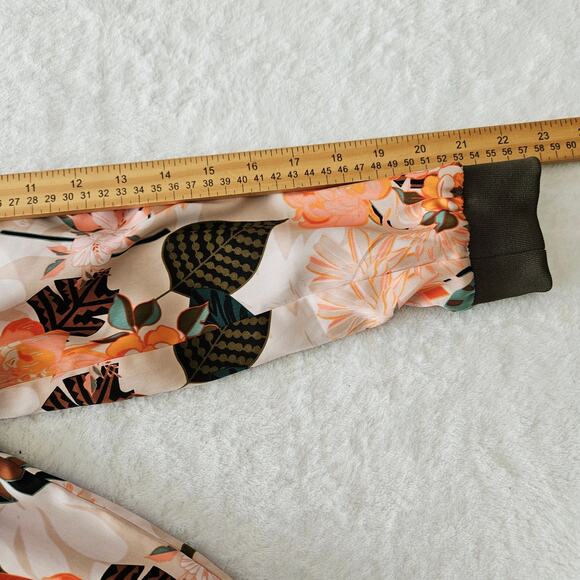 Stella & Dot Reversible Bomber Jacket Satin Olive Green Floral Zip Up Medium Fal - Picture 13 of 13